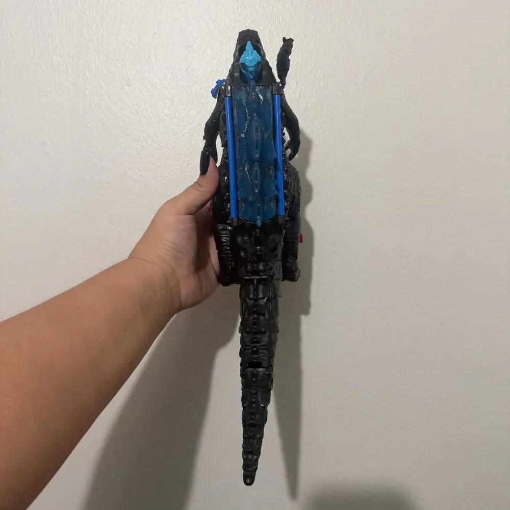 Godzilla transforming titans tech monstervers figure
